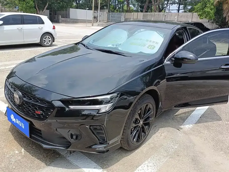 Buick Regal — фото 1