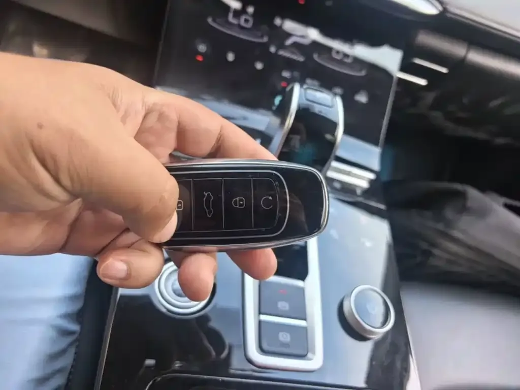 Chery Tiggo 8 PLUS — фото 2