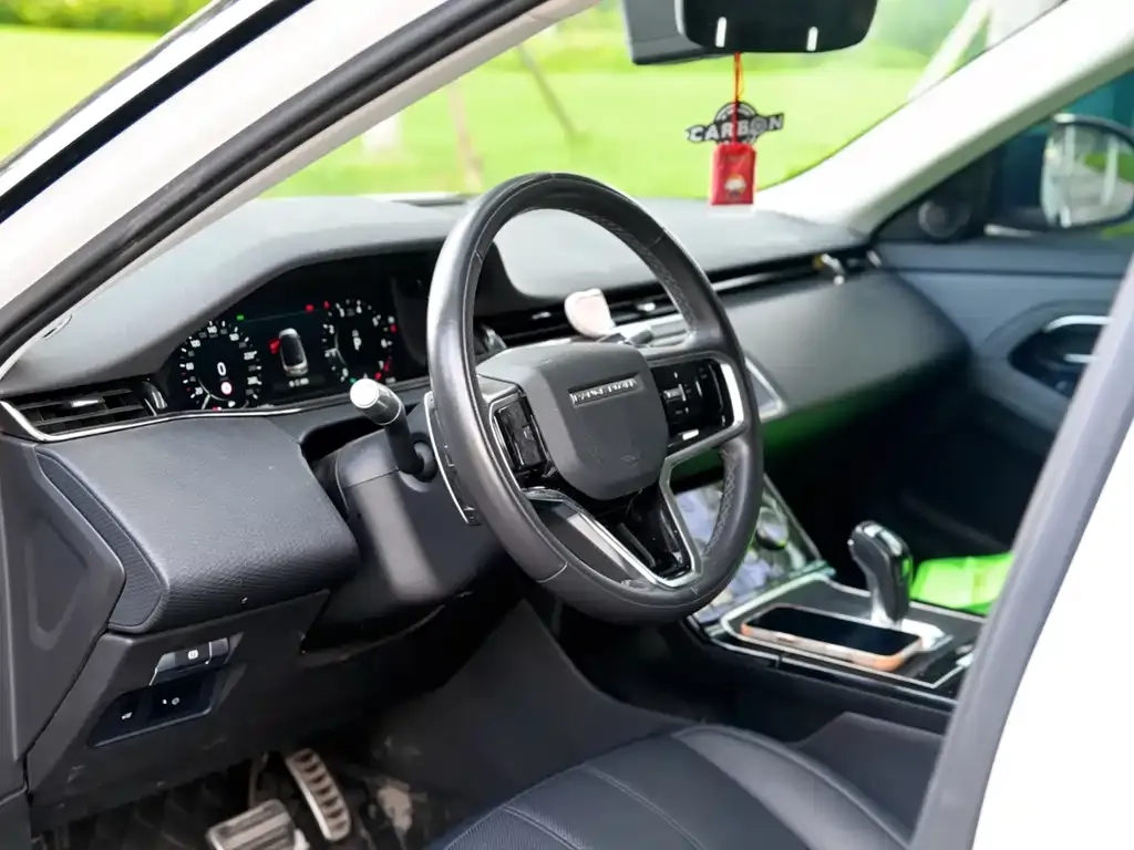 Land Rover Evoque — фото 5
