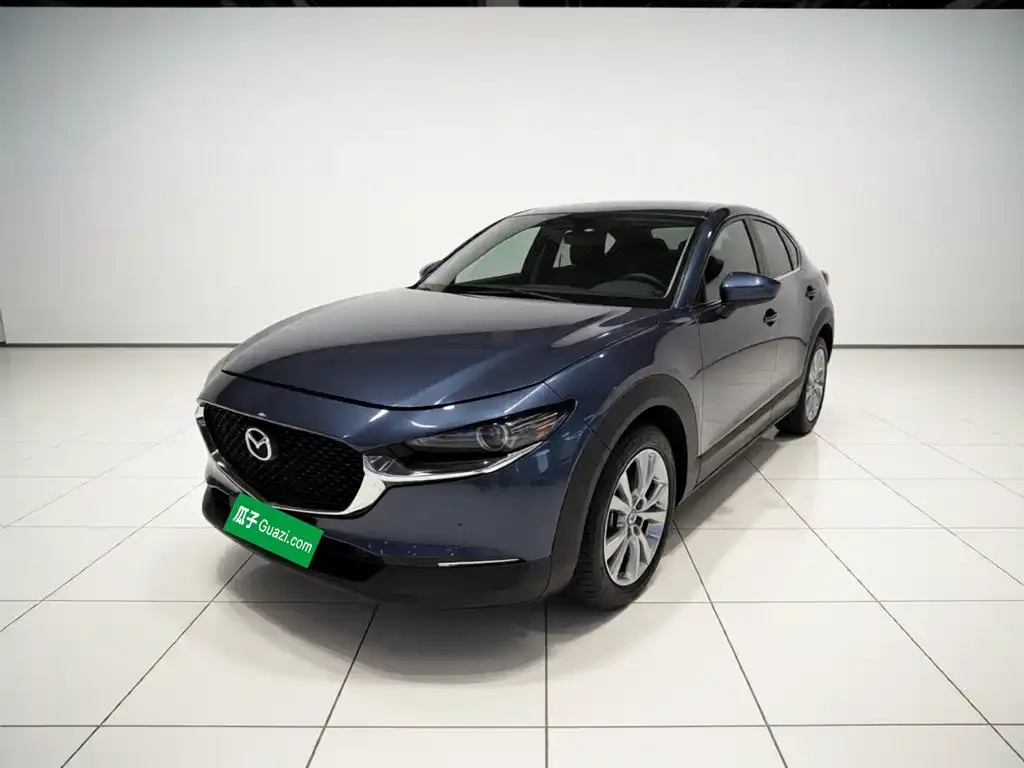 Mazda CX-30 — фото 1