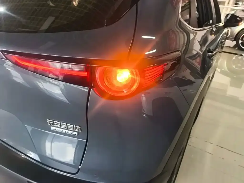 Mazda CX-30 — фото 3