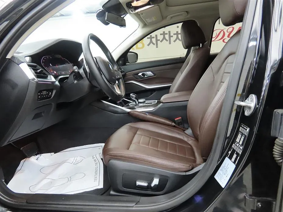 BMW 3-Series 2021 из KR, фото 6