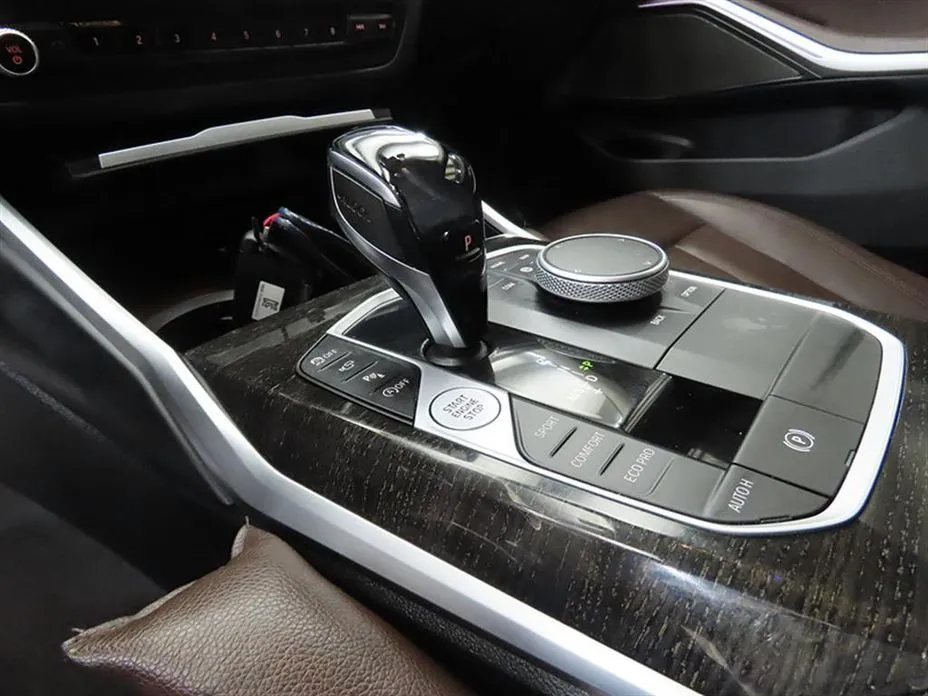 BMW 3-Series 2021 из KR, фото 5