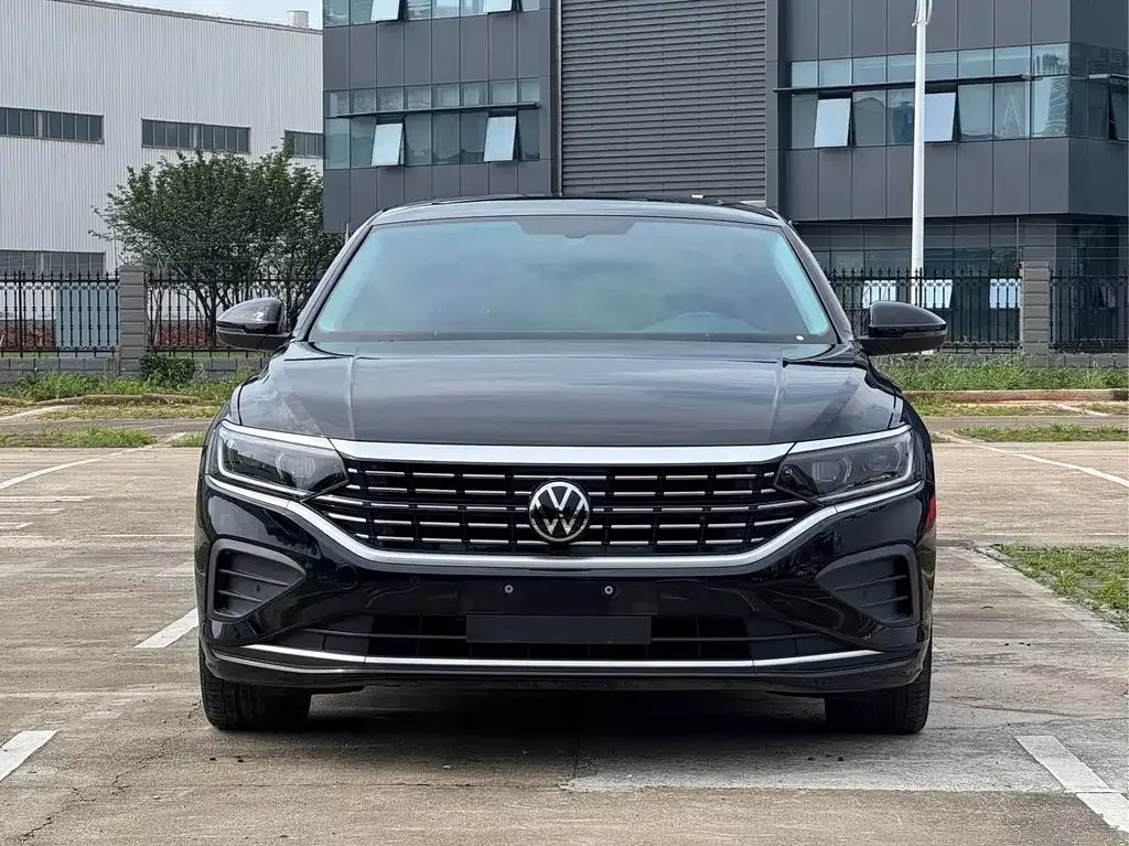 Volkswagen Passat — фото 3