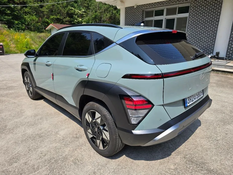 Hyundai Kona — фото 8