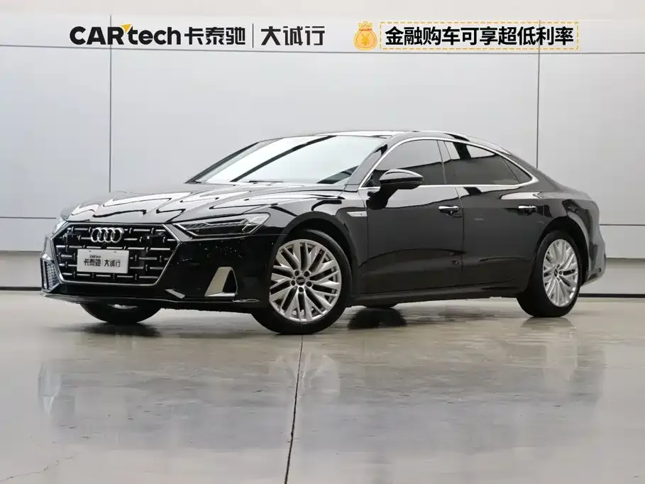 Audi A7L — фото 1