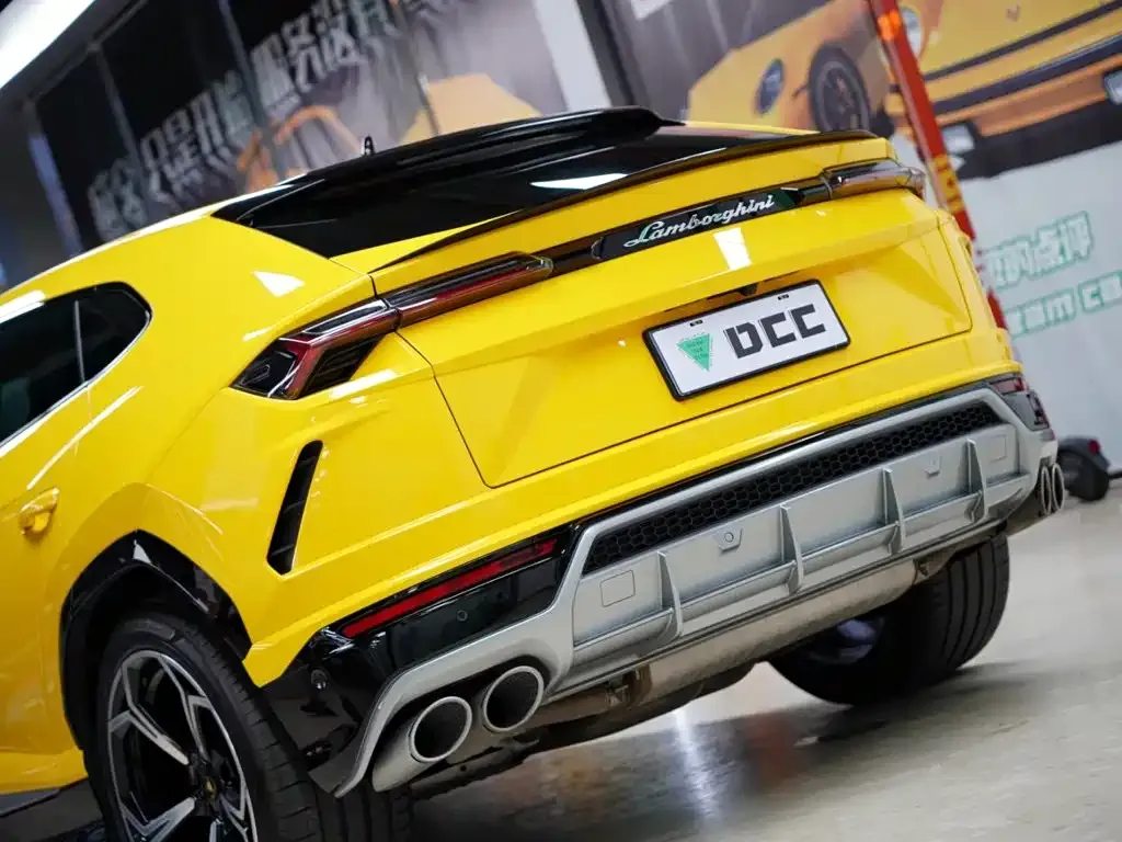 Lamborghini Urus — фото 10