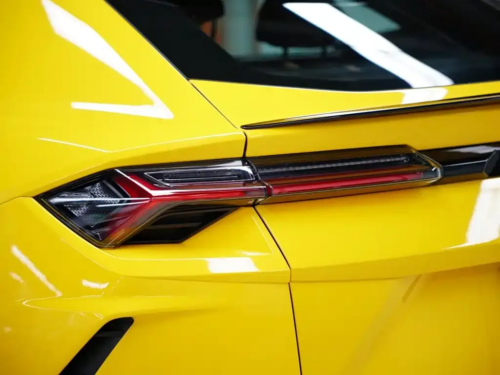 Lamborghini Urus — фото 6