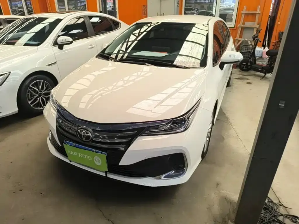 Toyota Allion — фото 1