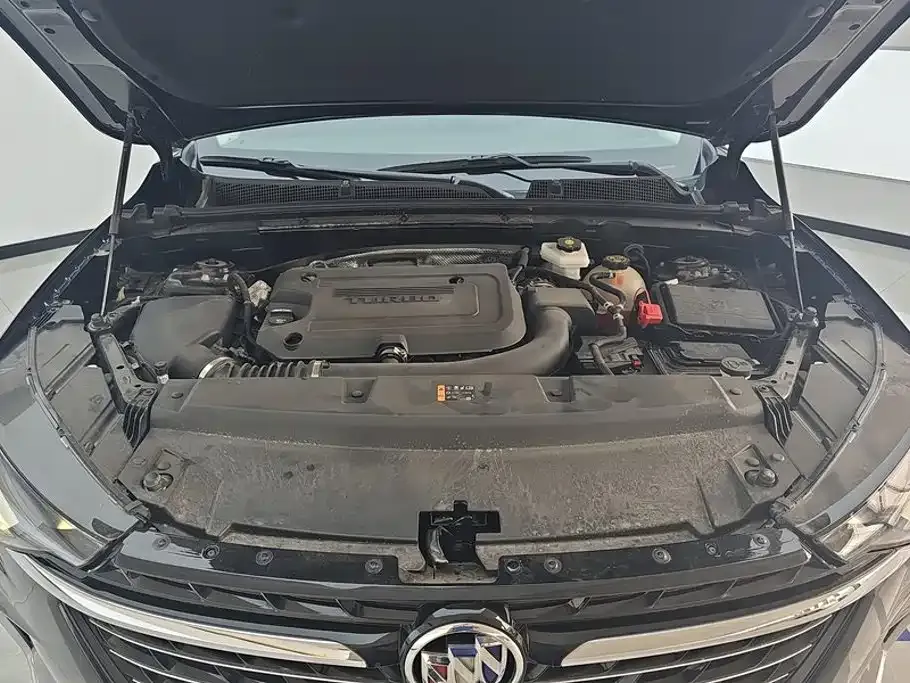 Buick Envision Plus — фото 5
