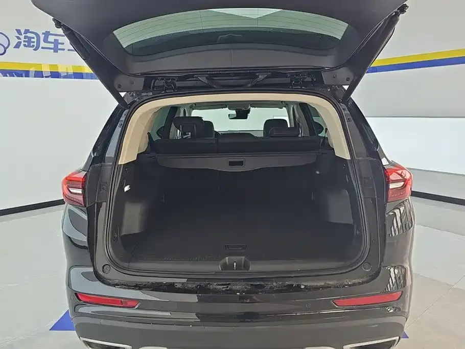 Buick Envision Plus — фото 2