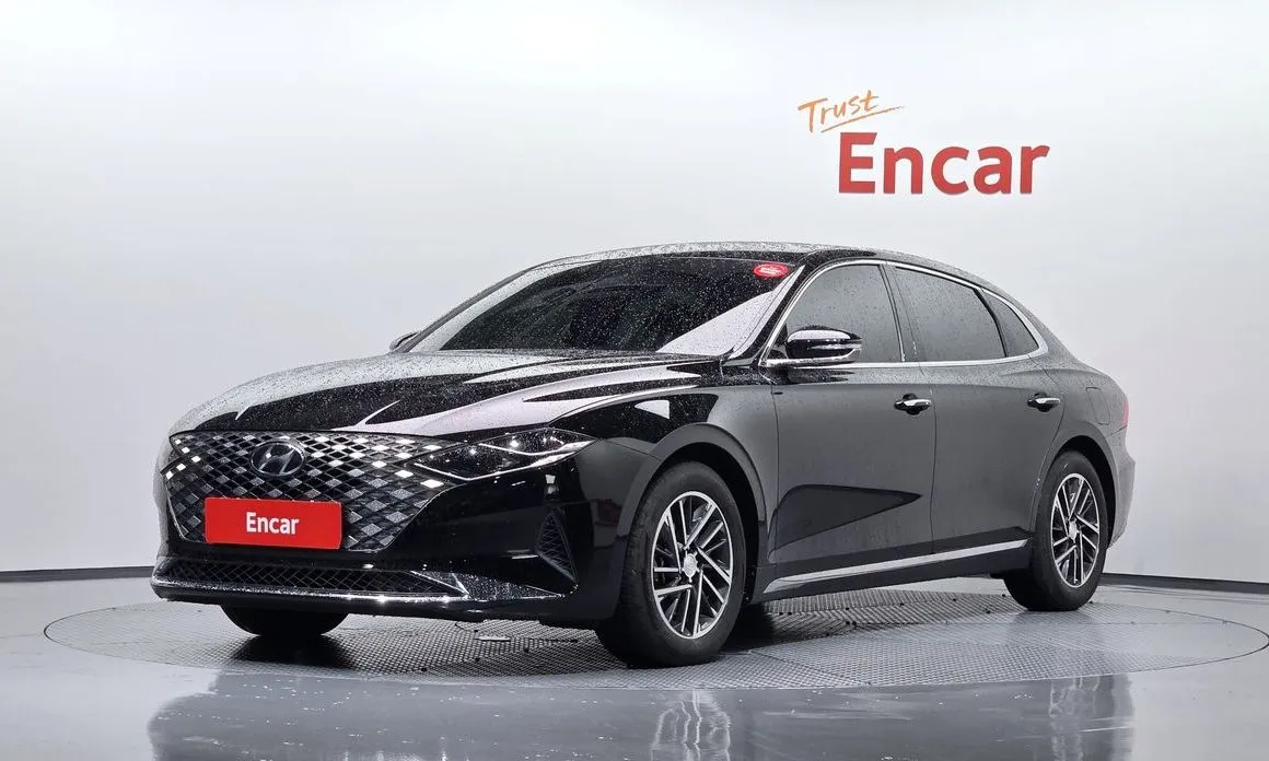 Hyundai Grandeur — фото 1