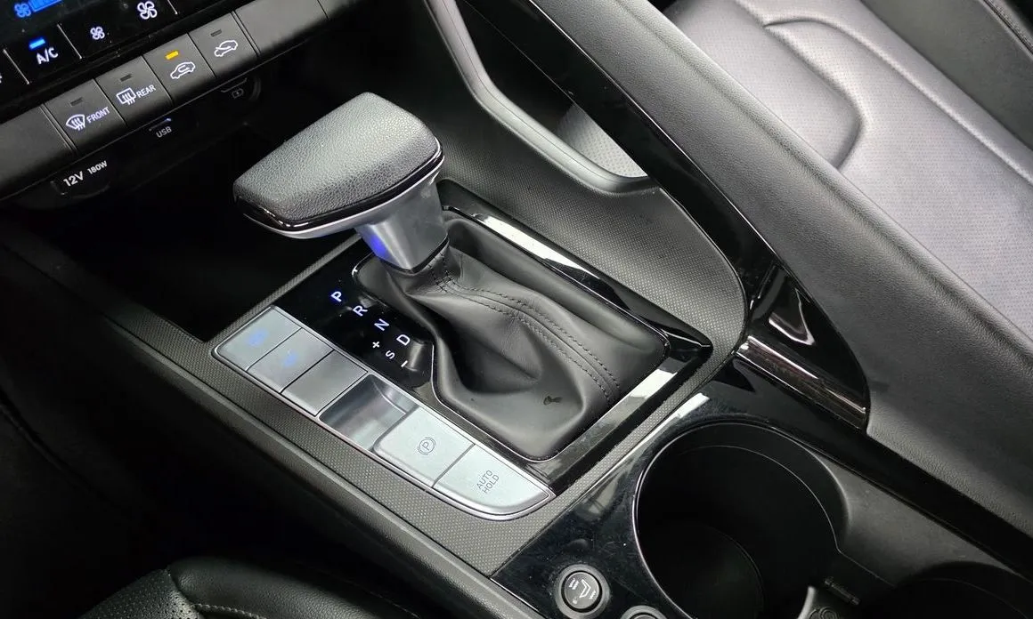 Hyundai AVANTE 2022 из KR, фото 5