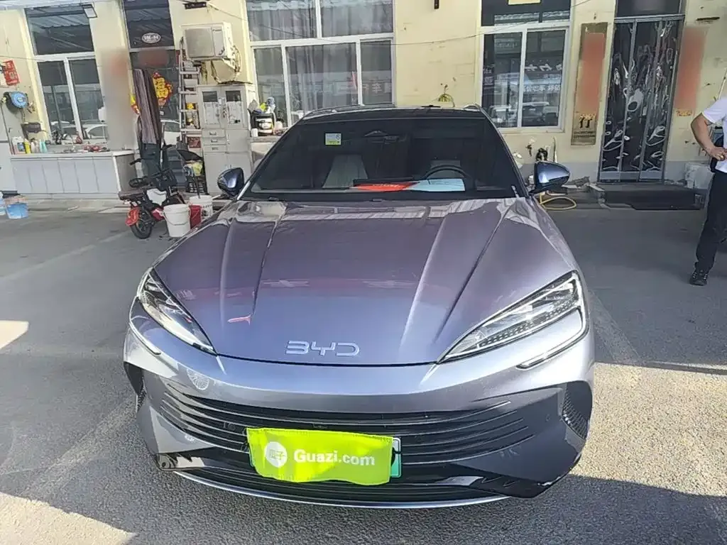 BYD Seal — фото 5