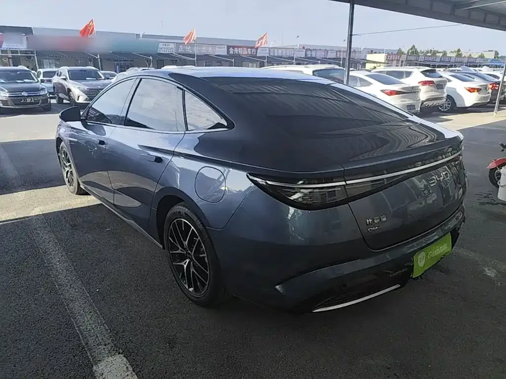 BYD Seal — фото 2
