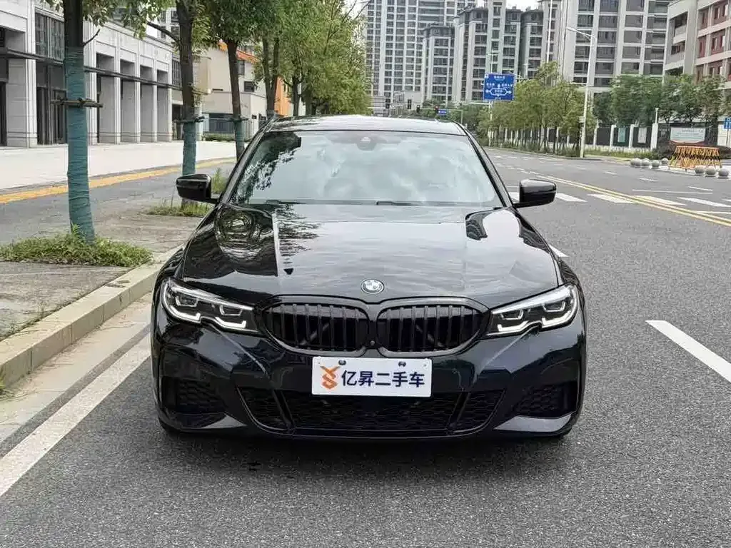 BMW 3 Series — фото 4