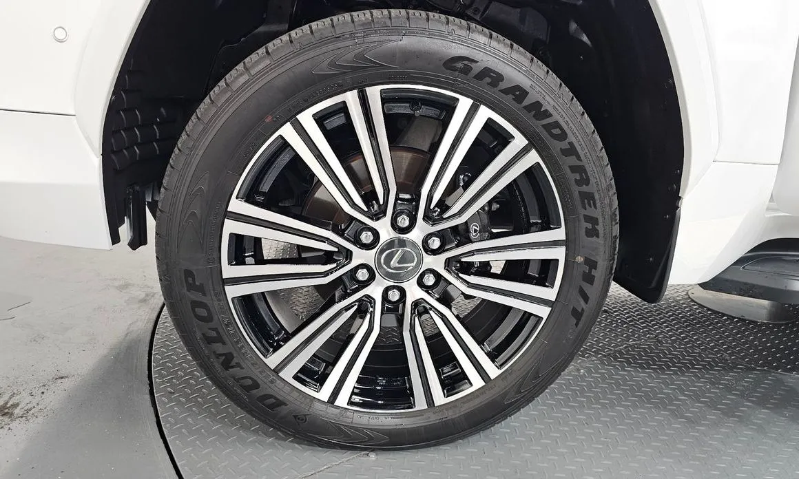 Lexus LX 2025 из KR, фото 9