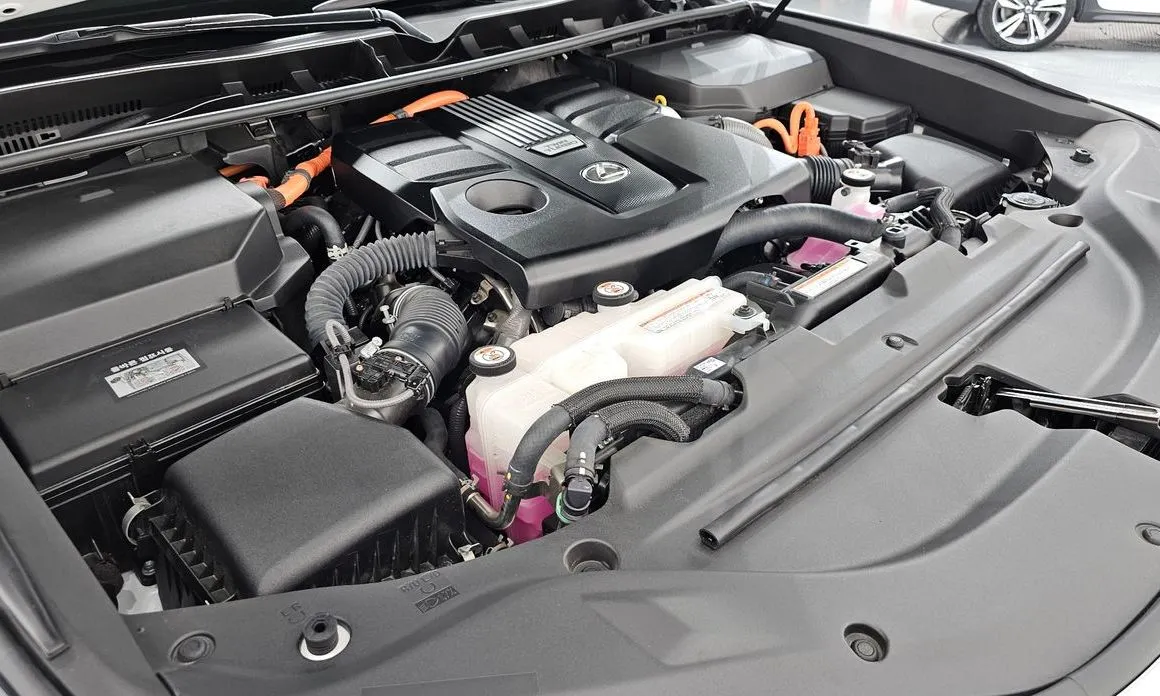 Lexus LX 2025 из KR, фото 8