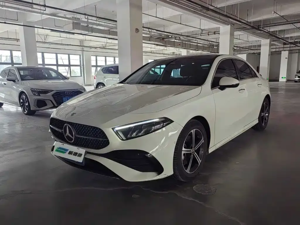 Mercedes-Benz A-Class — фото 1