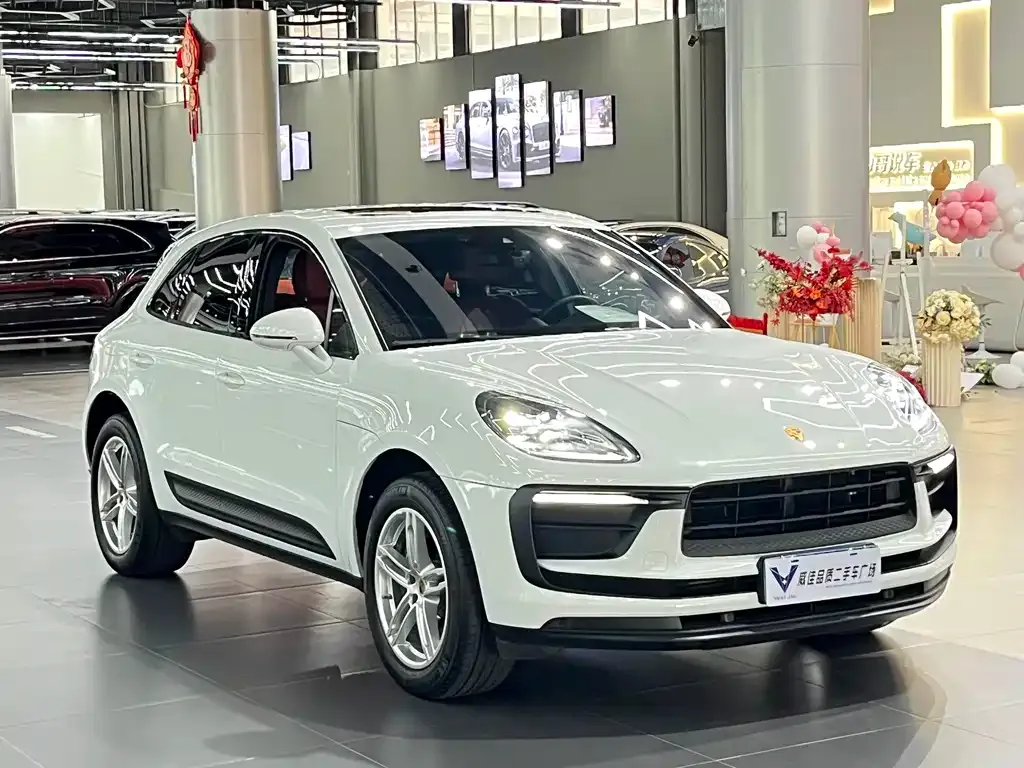 Porsche Macan — фото 9