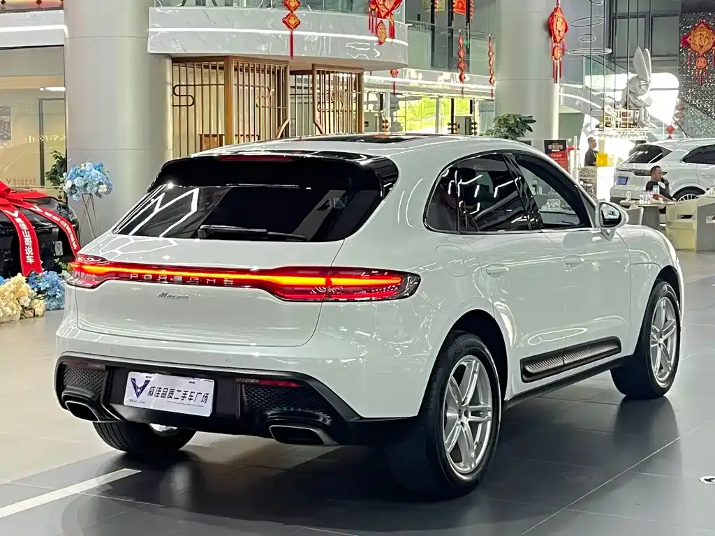 Porsche Macan — фото 7