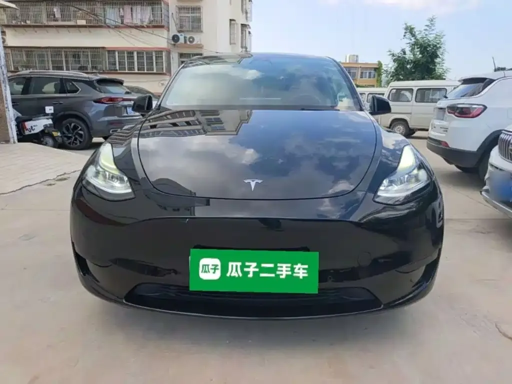 Tesla Model Y — фото 3
