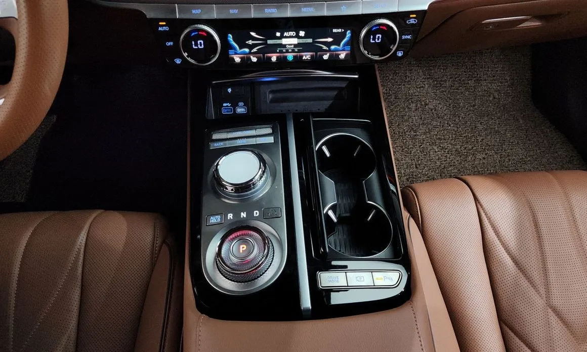 Genesis G80 — фото 10