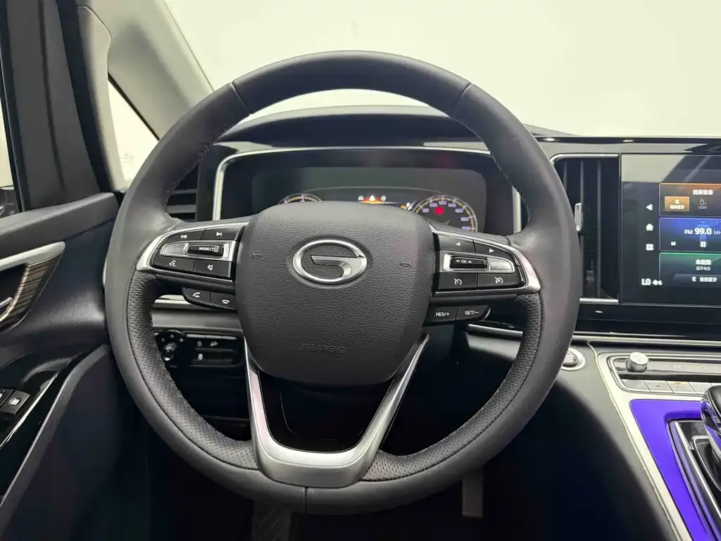 GAC Motor Trumpchi M8 — фото 6