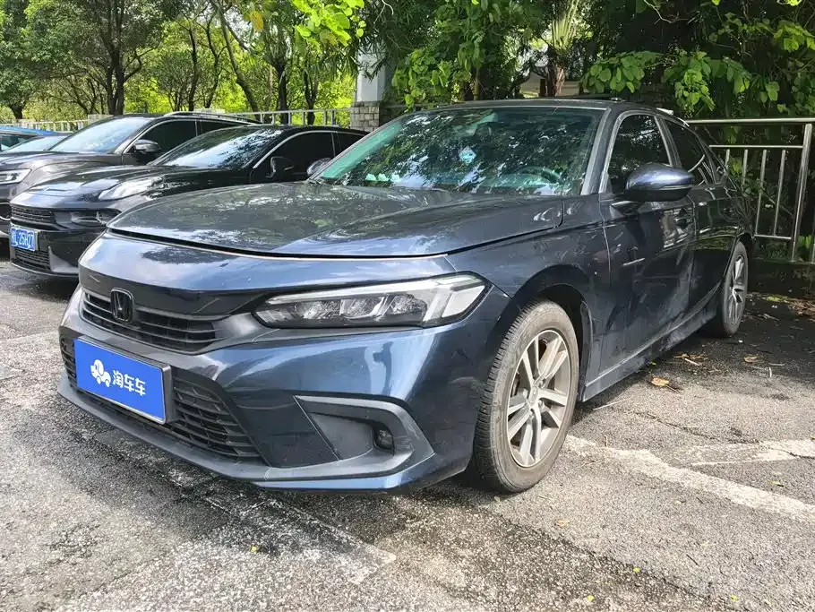 Honda Civic — фото 1