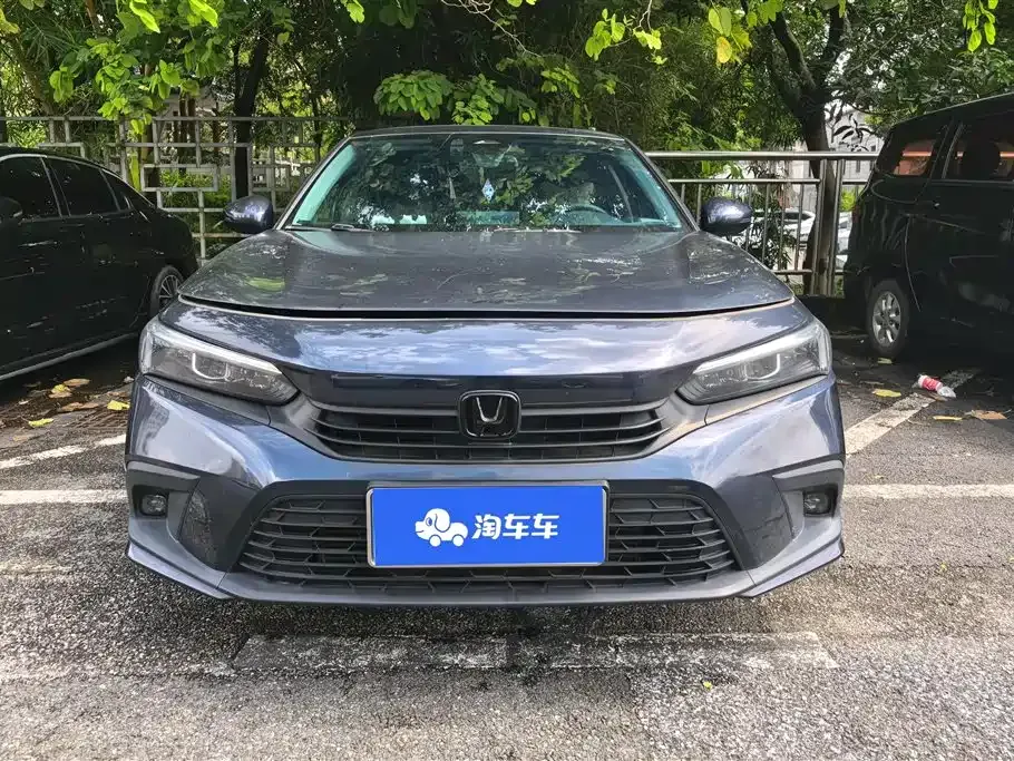 Honda Civic — фото 10