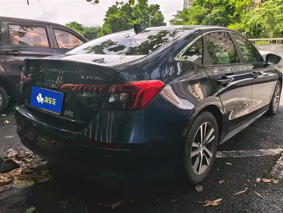 Honda Civic — фото 6
