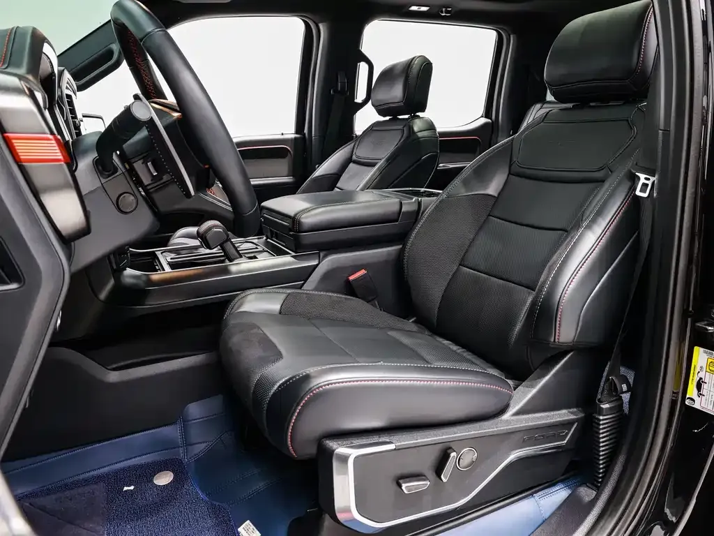 Ford F-150 Raptor — фото 8