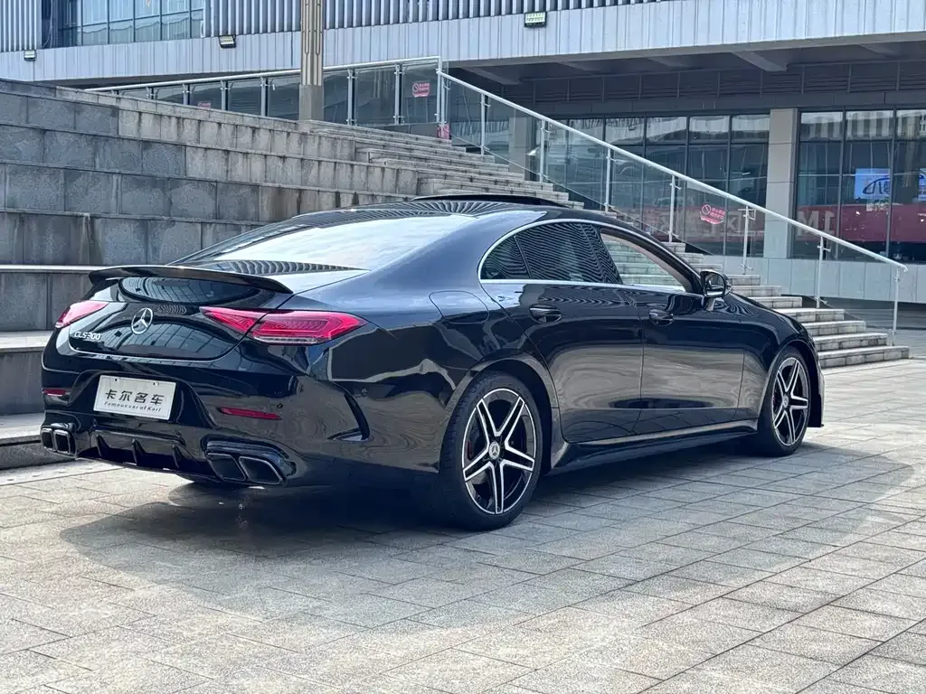 Mercedes-Benz CLS — фото 6