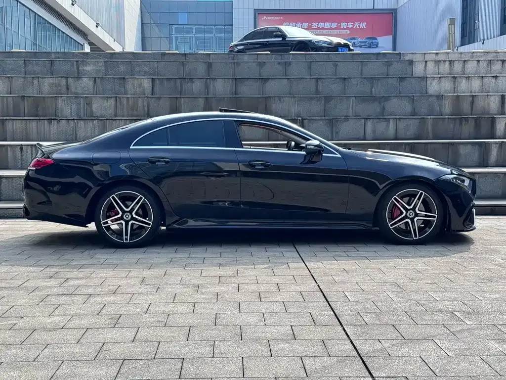 Mercedes-Benz CLS — фото 8