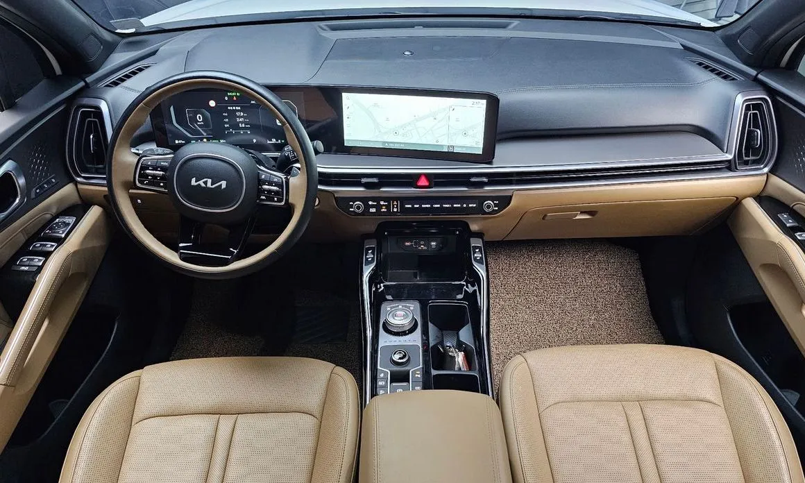 Kia Sorento — фото 6