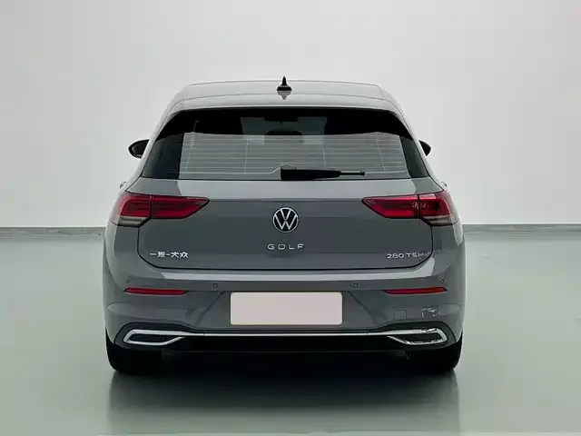 Volkswagen Golf — фото 9