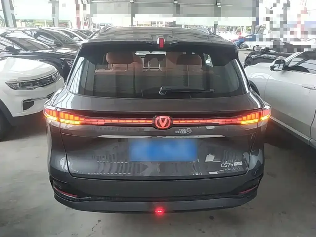 Changan CS75PLUS — фото 6