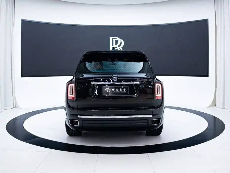 Rolls-Royce Cullinan — фото 5