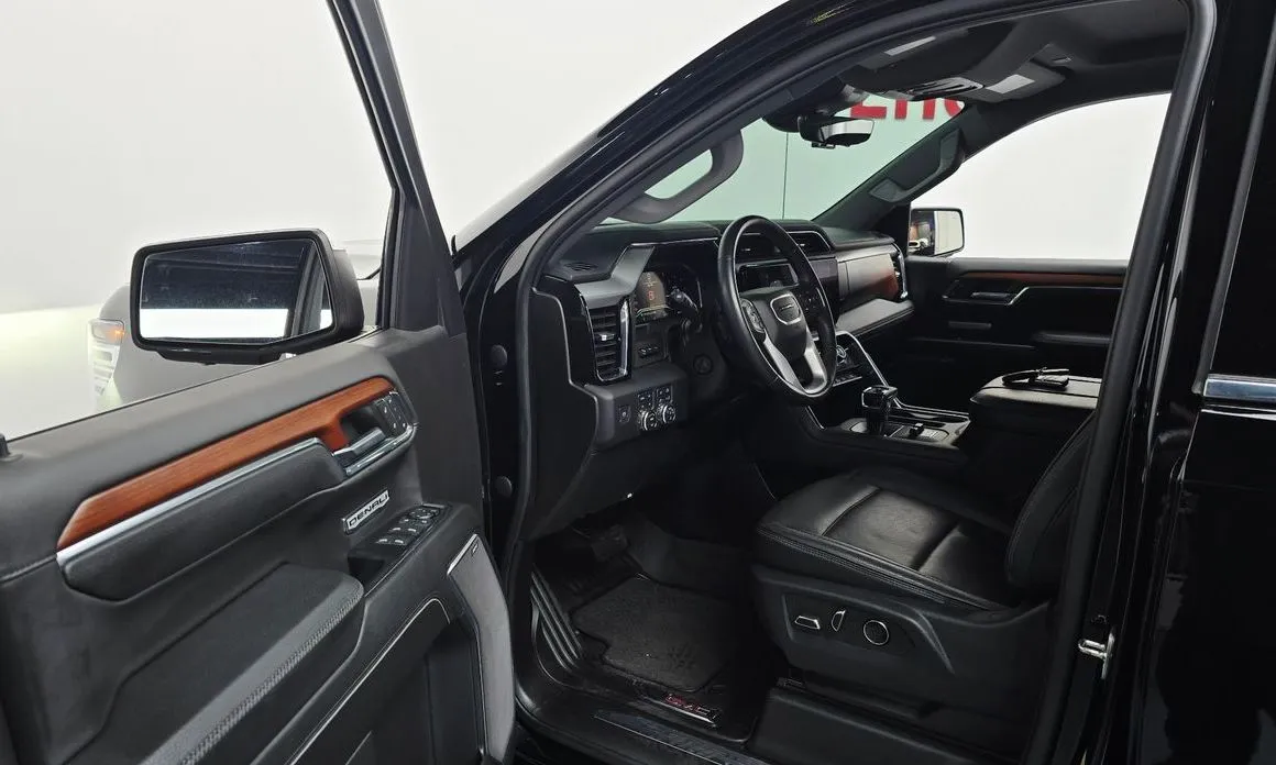 GMC Sierra 2023 из KR, фото 2