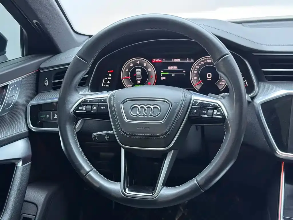 Audi A6L — фото 9