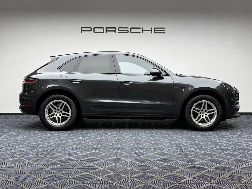 Porsche Macan — фото 3
