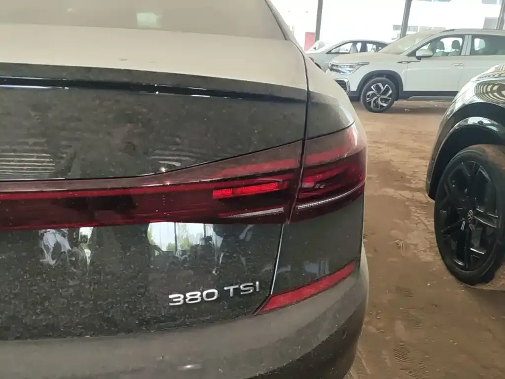 Volkswagen Passat — фото 8