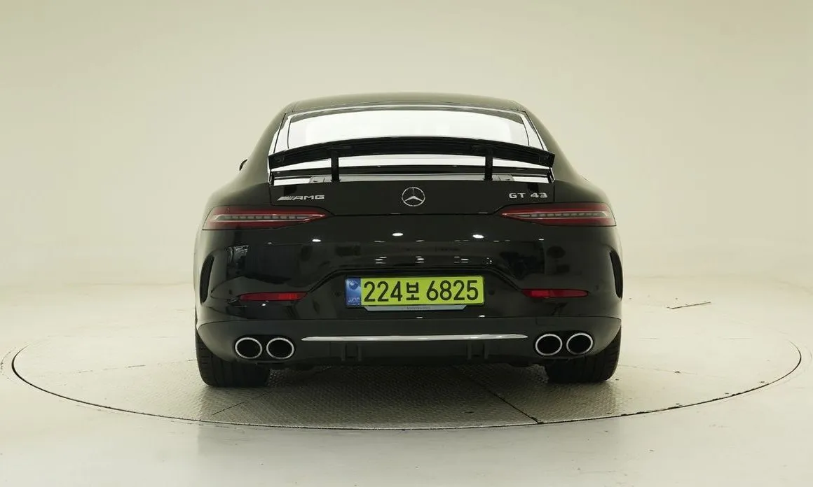 Mercedes-Benz AMG GT — фото 7