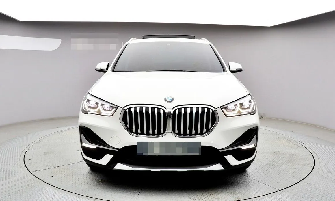 BMW X1 — фото 3
