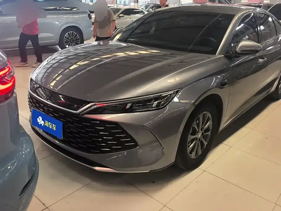 BYD Qin L — фото 10