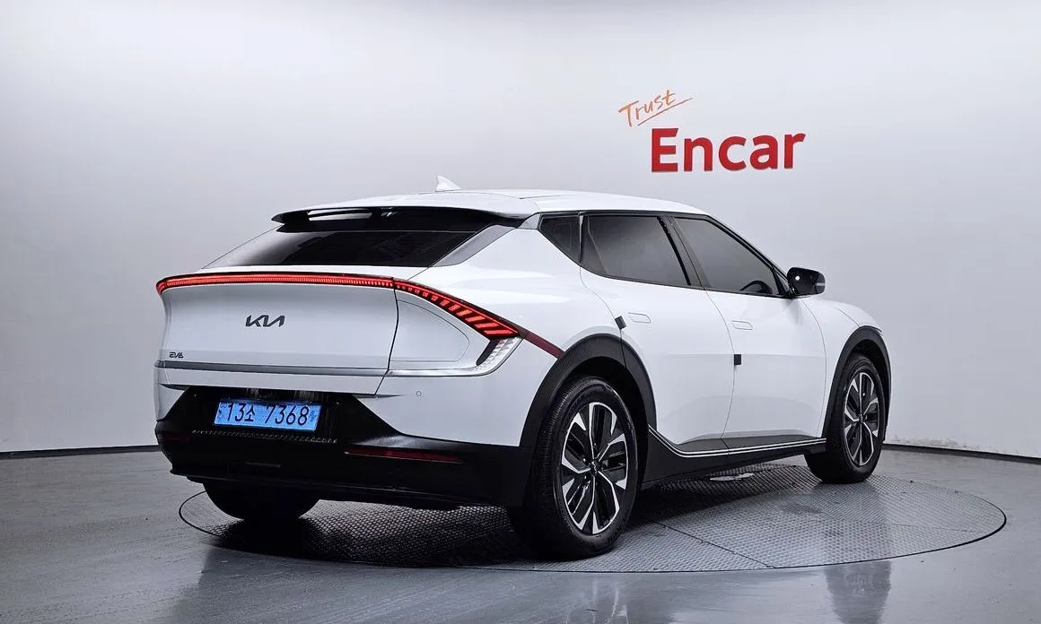 Kia EV6 — фото 5