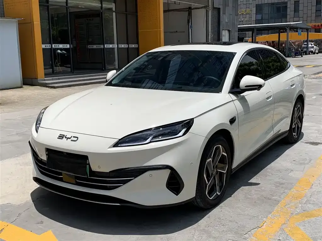 BYD Seal 06 — фото 1