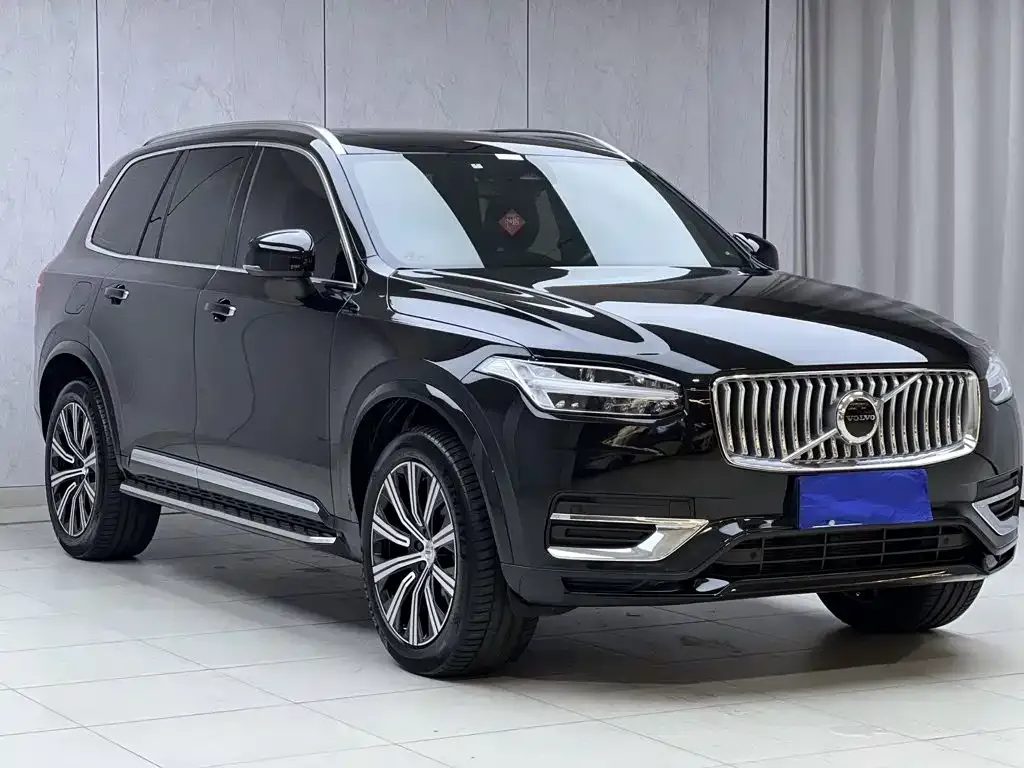 Volvo XC90 — фото 6