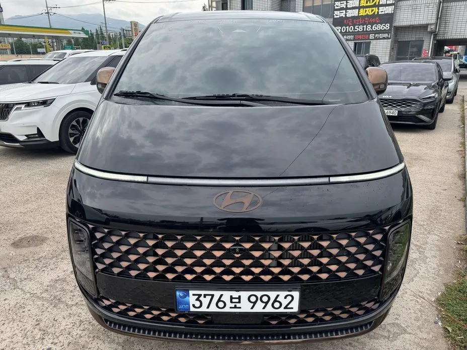 Hyundai Staria — фото 2
