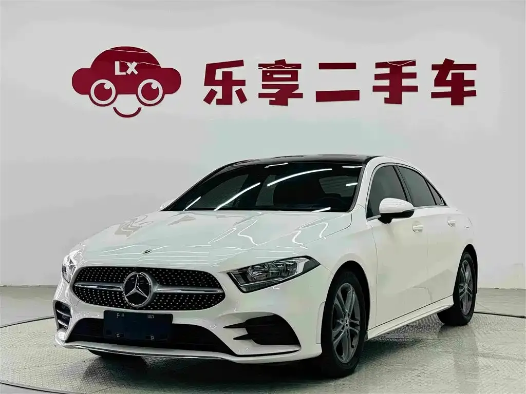 Mercedes-Benz A-Class — фото 1
